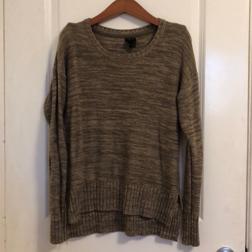 Full tilt brown crew-neck sweatshirt✨